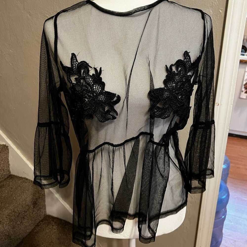 Black, mesh flower top